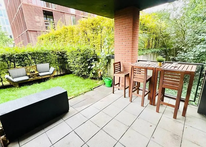 Chic One Bedroom With Parking&Terrace-Kir22